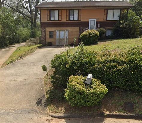 This home last sold for 329,000 in September 2023. . Zillow americus ga
